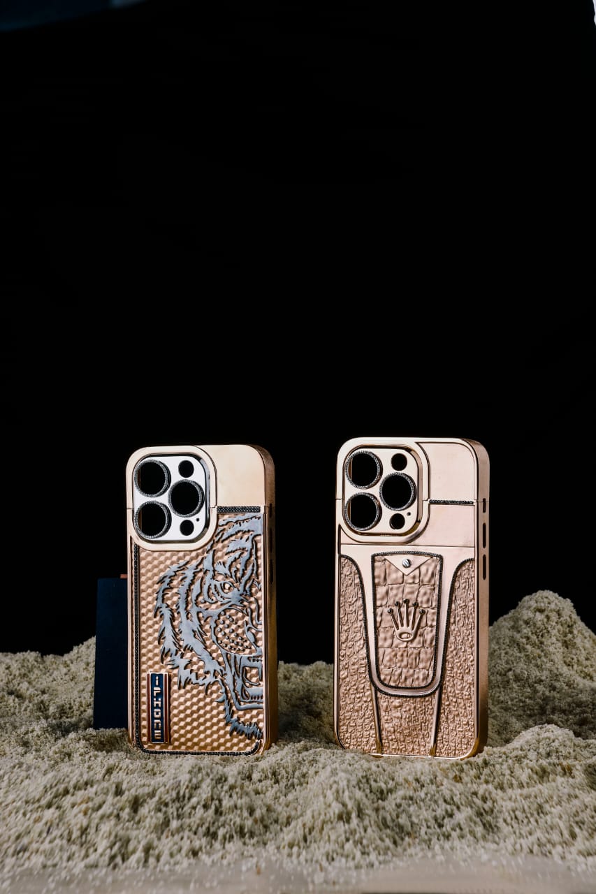 Elegant Gold Earrings